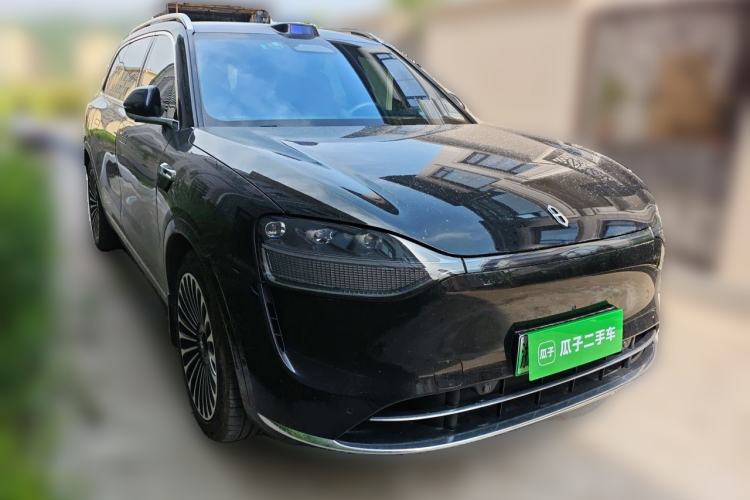 Used Hima AITO M9 2025 Extended-Range Max Version 52 kWh 6-Seater Edition Front Right 45 Deg