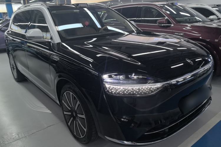 Used Hima AITO M9 2025 Extended-Range Ultra Version 52 kWh 6-Seater Front Right 45 Deg
