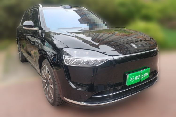 Used Hima AITO M9 2025 Extended-Range Ultra Version 52 kWh 6-Seater Front Right 45 Deg