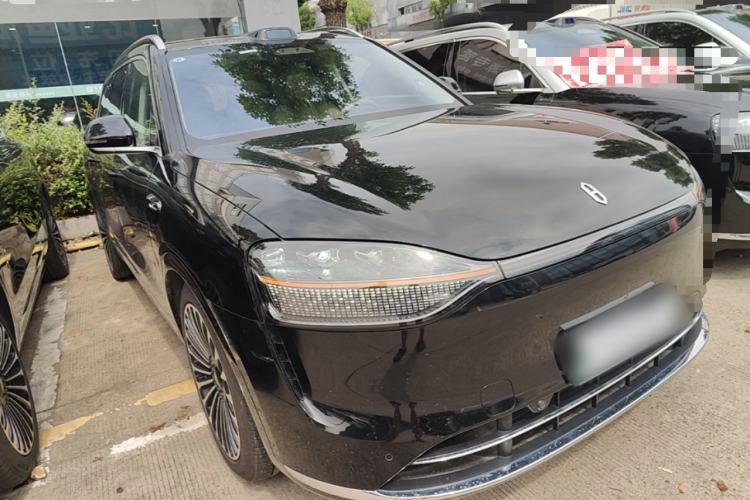 Used Hima AITO M9 2025 Extended-Range Ultra Version 52 kWh 6-Seater Front Right 45 Deg