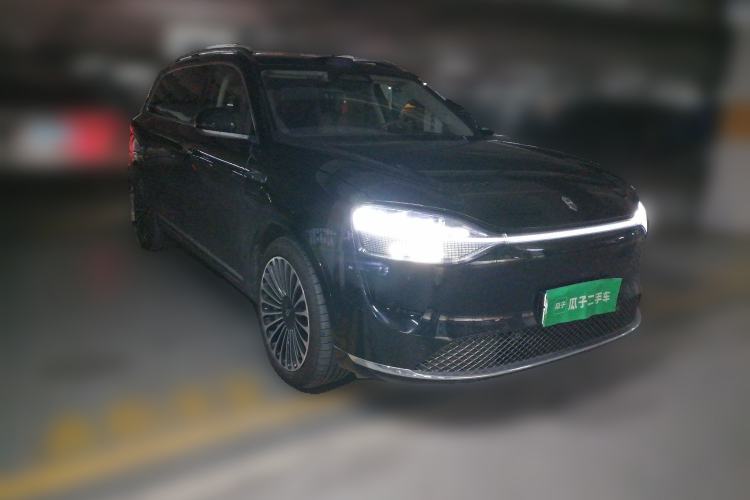 Used Hima AITO M9 2025 Pure Electric Ultra Version 100 kWh 6-Seater Model Front Right 45 Deg