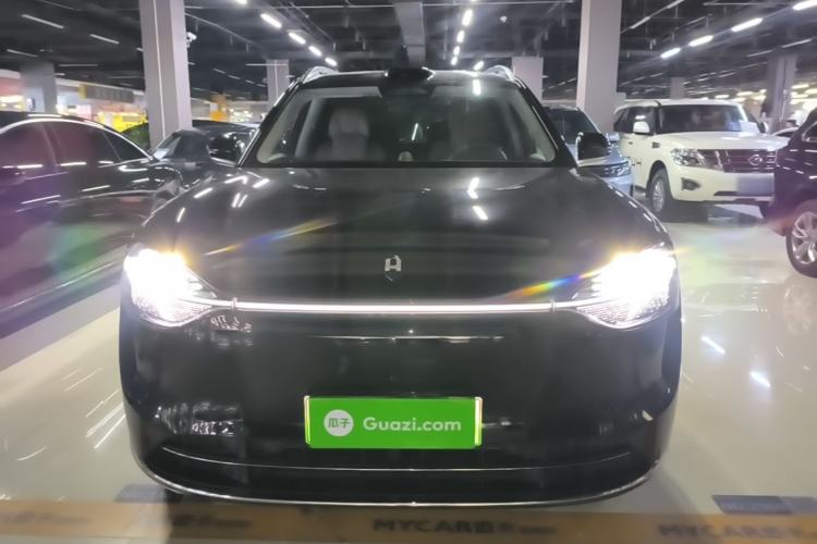 Used Hima AITO M9 2025 Extended-Range Ultra Version 52 kWh 6-Seater Front