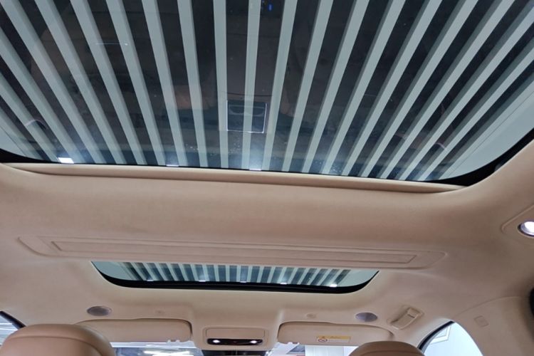 Used Hima AITO M9 2025 Extended-Range Ultra Version 52 kWh 6-Seater Headliner