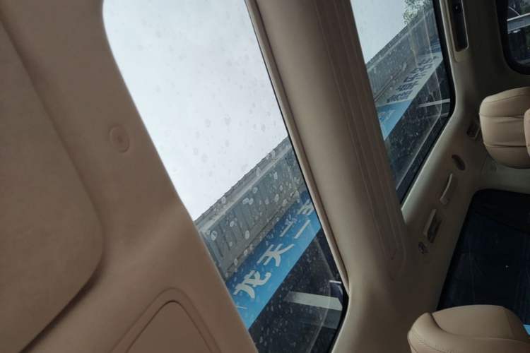 Used Hima AITO M9 2025 Extended-Range Ultra Version 52 kWh 6-Seater Headliner