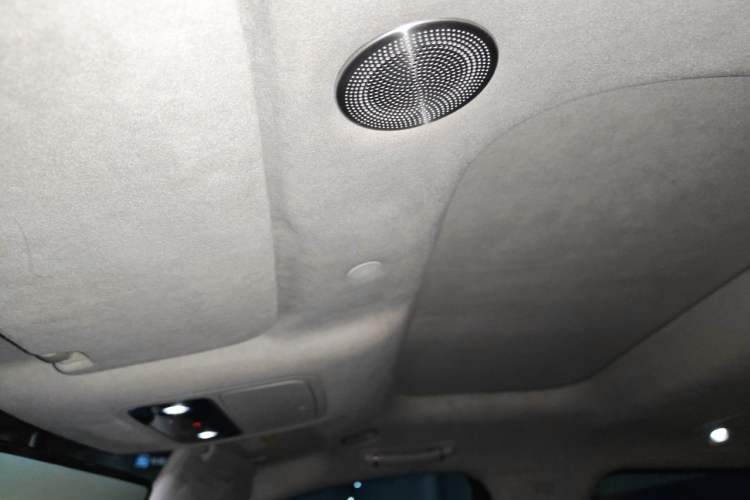 Used Hima AITO M9 2025 Extended-Range Max Version 52 kWh 5-Seater Edition Headliner