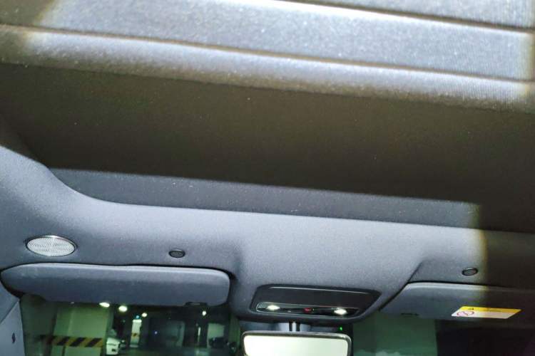 Used Hima AITO M9 2025 Extended-Range Ultra Version 52 kWh 6-Seater Headliner