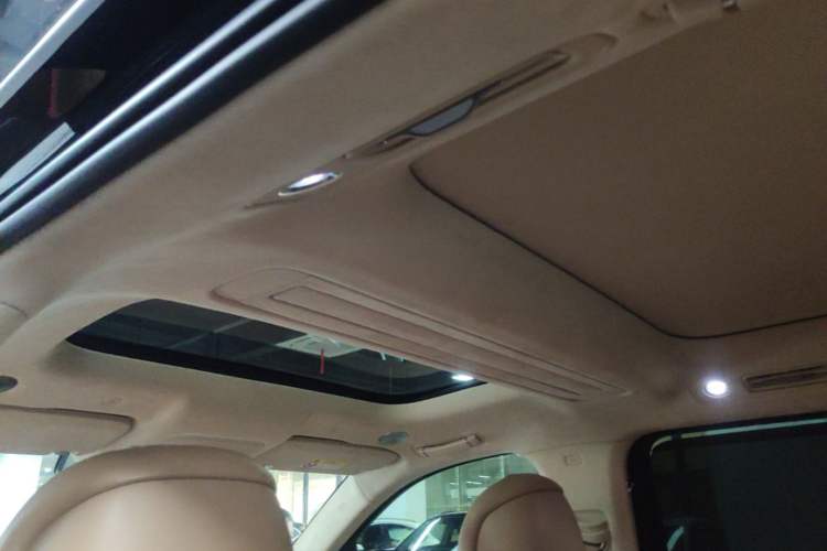 Used Hima AITO M9 2025 Extended-Range Ultra Version 52 kWh 6-Seater Headliner