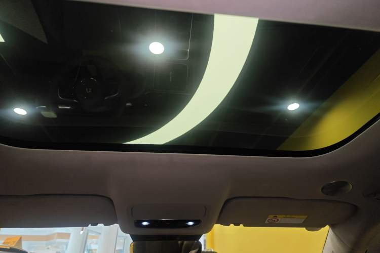 Used Hima AITO M9 2025 Extended-Range Ultra Version 52 kWh 6-Seater Headliner