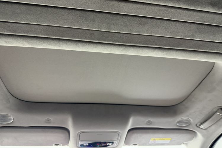 Used Hima AITO M9 2025 Extended-Range Ultra Version 52 kWh 6-Seater Headliner