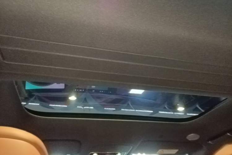 Used Hima AITO M9 2025 Extended-Range Ultra Version 52 kWh 6-Seater Headliner