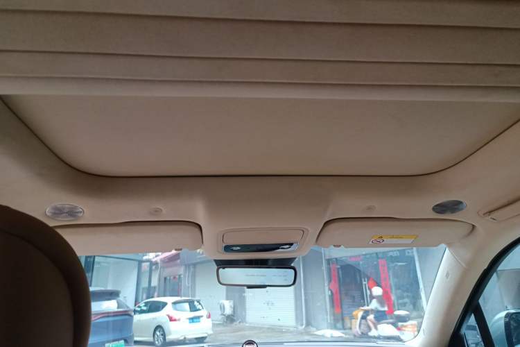 Used Hima AITO M9 2025 Extended-Range Ultra Version 52 kWh 6-Seater Headliner