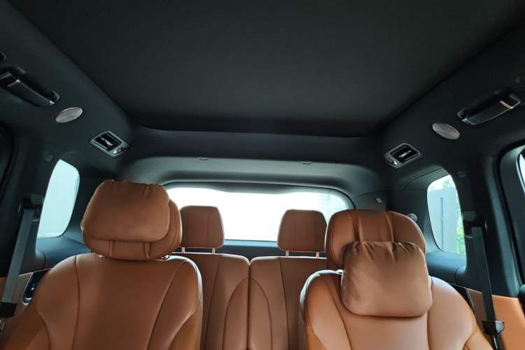 Used Hima AITO M9 2025 Extended-Range Max Version 52 kWh 6-Seater Edition Headliner