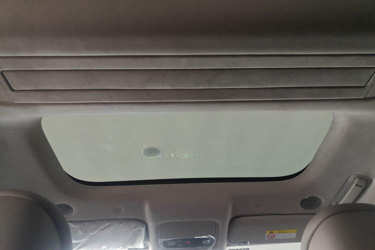 Used Hima AITO M9 2025 Extended-Range Ultra Version 52 kWh 6-Seater Headliner