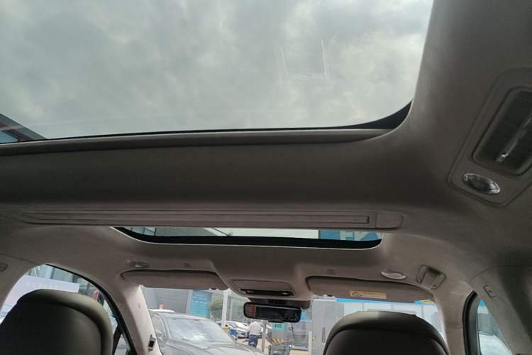 Used Hima AITO M9 2025 Extended-Range Ultra Version 52 kWh 6-Seater Headliner