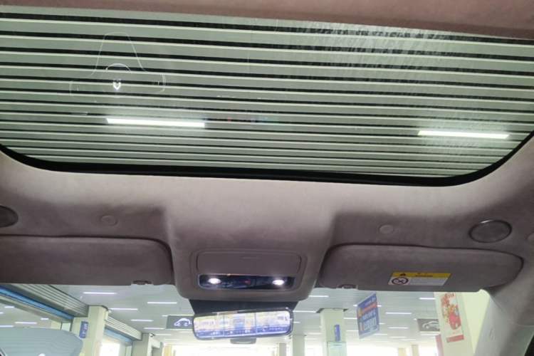 Used Hima AITO M9 2025 Extended-Range Ultra Version 52 kWh 6-Seater Headliner