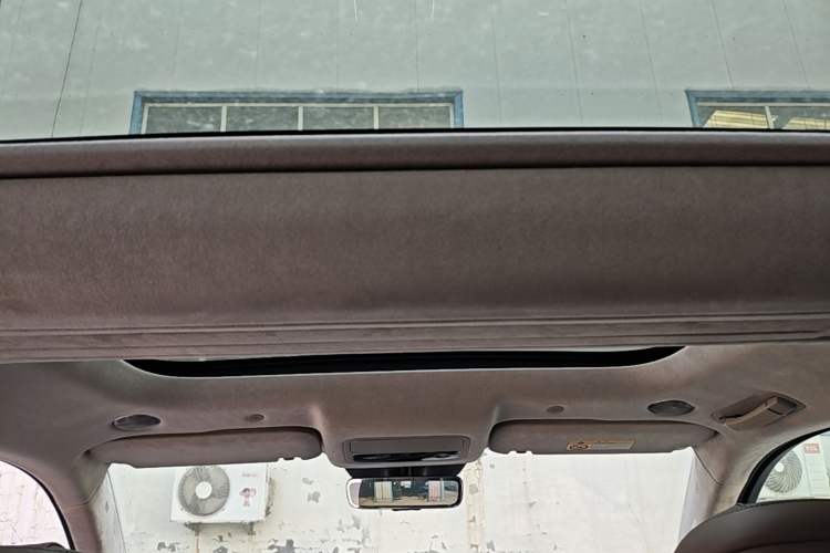 Used Hima AITO M9 2025 Extended-Range Ultra Version 52 kWh 6-Seater Headliner
