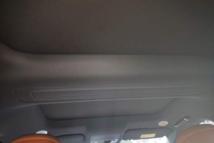 Used Hima AITO M9 2025 Extended-Range Ultra Version 52 kWh 6-Seater Headliner