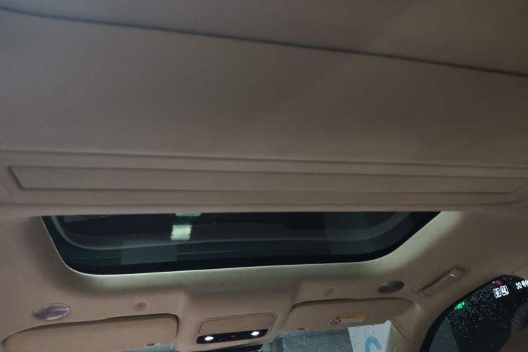 Used Hima AITO M9 2025 Extended-Range Ultra Version 52 kWh 6-Seater Headliner