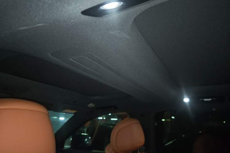 Used Hima AITO M9 2025 Extended-Range Ultra Version 52 kWh 6-Seater Headliner