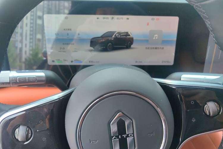 Used Hima AITO M9 2025 Extended-Range Ultra Version 52 kWh 6-Seater Instrument Cluster
