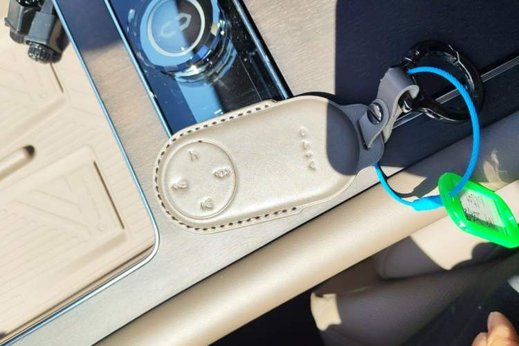 Used Hima AITO M9 2025 Extended-Range Ultra Version 52 kWh 5-Seater Edition Interior 1