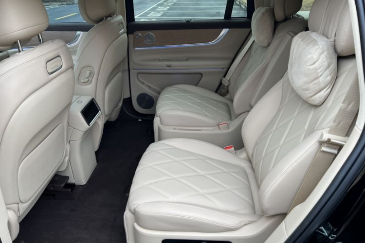 Used Hima AITO M9 2025 Extended-Range Ultra Version 52 kWh 6-Seater Interior 10