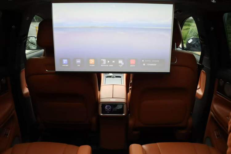 Used Hima AITO M9 2025 Extended-Range Ultra Version 52 kWh 6-Seater Interior 3