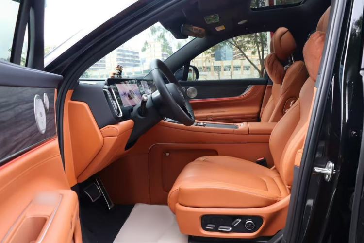 Used Hima AITO M9 2025 Extended-Range Ultra Version 52 kWh 6-Seater Interior 6