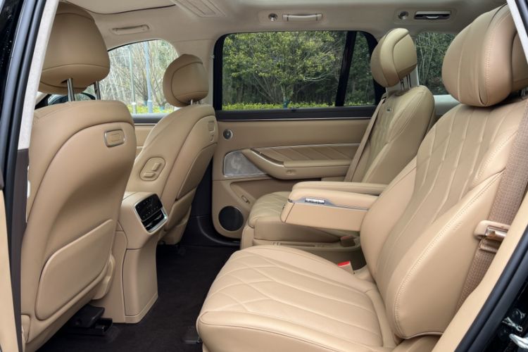Used Hima AITO M9 2025 Extended-Range Ultra Version 52 kWh 6-Seater Interior 6