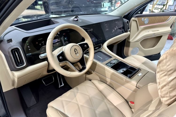 Used Hima AITO M9 2025 Extended-Range Ultra Version 52 kWh 6-Seater Interior 6