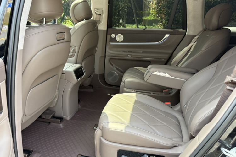 Used Hima AITO M9 2025 Extended-Range Ultra Version 52 kWh 6-Seater Interior 6