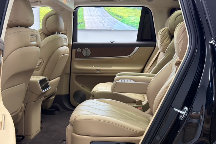 Used Hima AITO M9 2025 Extended-Range Ultra Version 52 kWh 6-Seater Interior 6