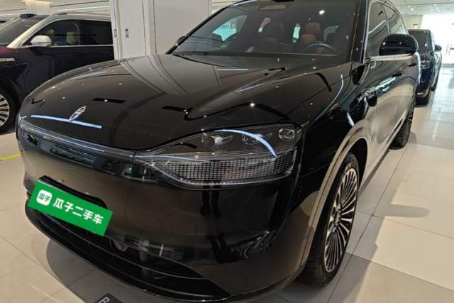 Hima AITO M9 2025 Extended-Range Ultra Version 52 kWh 6-Seater مستعملة