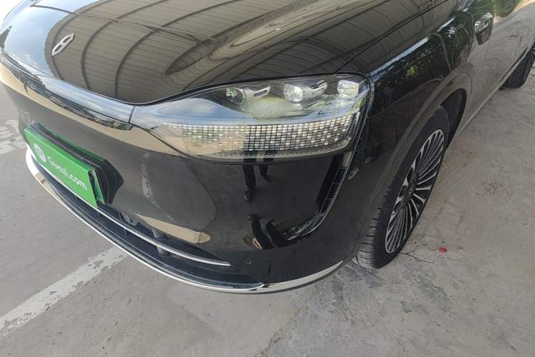 Used Hima AITO M9 2025 Extended-Range Ultra Version 52 kWh 6-Seater Left Front Headlight