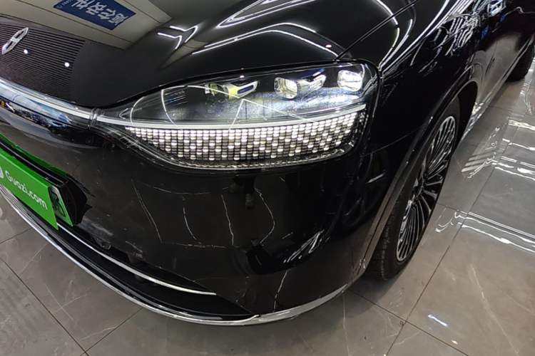 Used Hima AITO M9 2025 Extended-Range Ultra Version 52 kWh 5-Seater Edition Left Front Headlight
