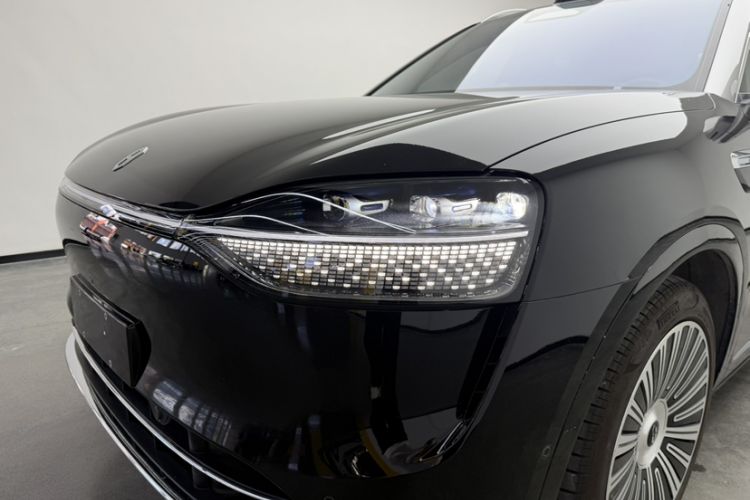 Used Hima AITO M9 2025 Extended-Range Ultra Version 52 kWh 6-Seater Left Front Headlight