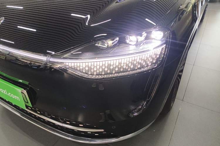 Used Hima AITO M9 2025 Extended-Range Ultra Version 52 kWh 6-Seater Left Front Headlight