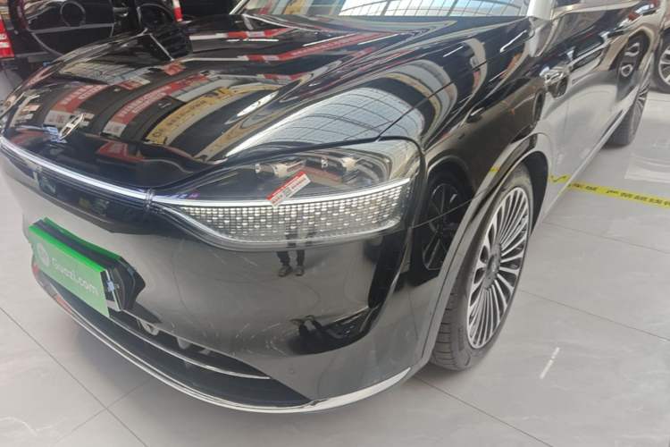 Used Hima AITO M9 2025 Extended-Range Ultra Version 52 kWh 6-Seater Left Front Headlight