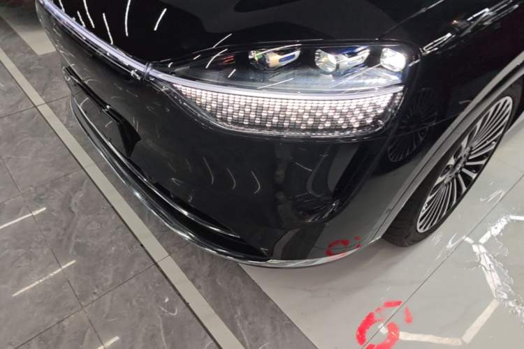Used Hima AITO M9 2025 Extended-Range Ultra Version 52 kWh 6-Seater Left Front Headlight