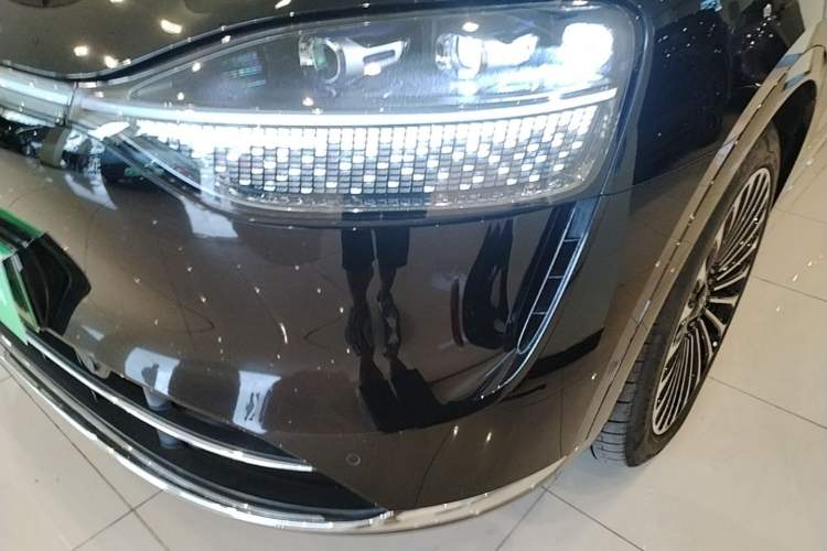 Used Hima AITO M9 2025 Extended-Range Ultra Version 52 kWh 6-Seater Left Front Headlight