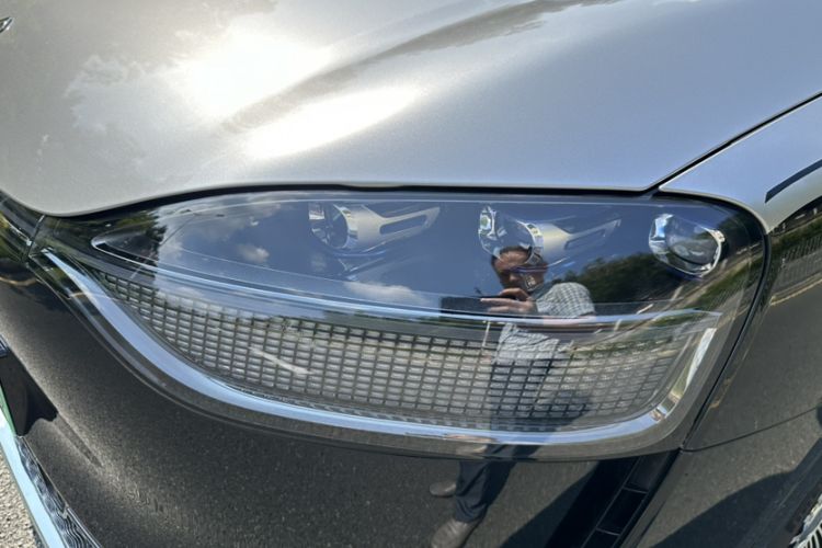 Used Hima AITO M9 2025 Extended-Range Ultra Version 52 kWh 6-Seater Left Front Headlight