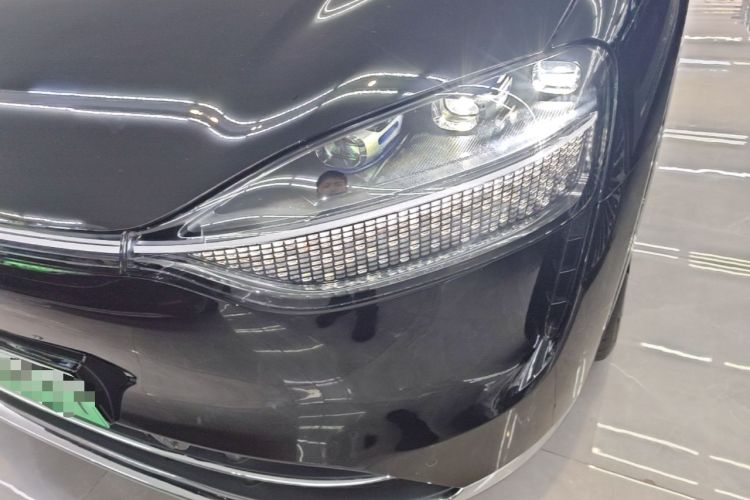 Used Hima AITO M9 2025 Extended-Range Ultra Version 52 kWh 6-Seater Left Front Headlight