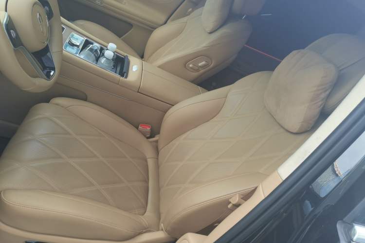Used Hima AITO M9 2025 Extended-Range Ultra Version 52 kWh 6-Seater Left Front Seat