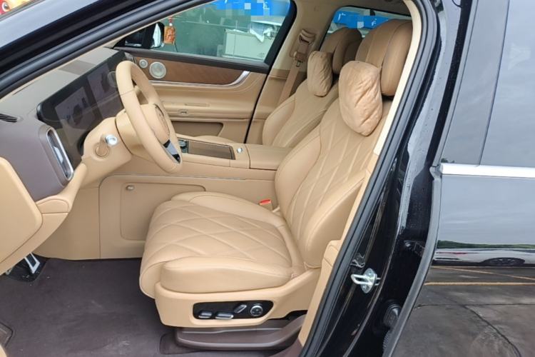 Used Hima AITO M9 2025 Extended-Range Max Version 52 kWh 5-Seater Edition Left Front Seat