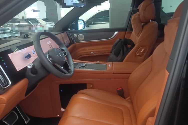 Used Hima AITO M9 2025 Extended-Range Ultra Version 52 kWh 6-Seater Left Front Seat