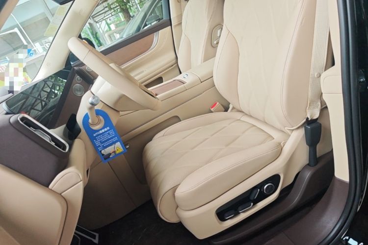 Used Hima AITO M9 2025 Model Range-Extended Ultra Edition 52kWh 6-seater (896-line LiDAR) Left Front Seat