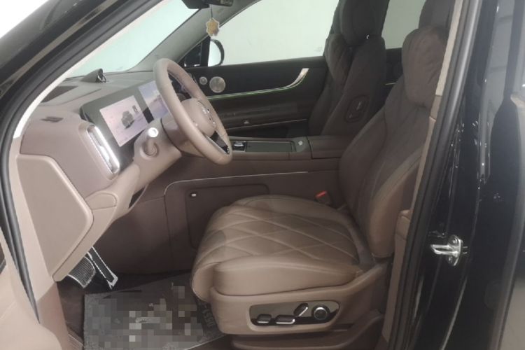 Used Hima AITO M9 2025 Extended-Range Ultra Version 52 kWh 5-Seater Edition Left Front Seat