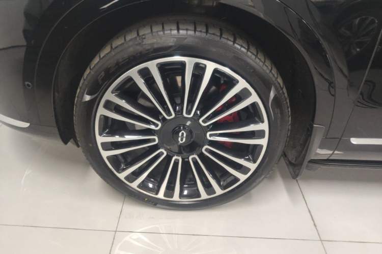 Used Hima AITO M9 2025 Extended-Range Ultra Version 52 kWh 6-Seater Left Front Wheel Hub