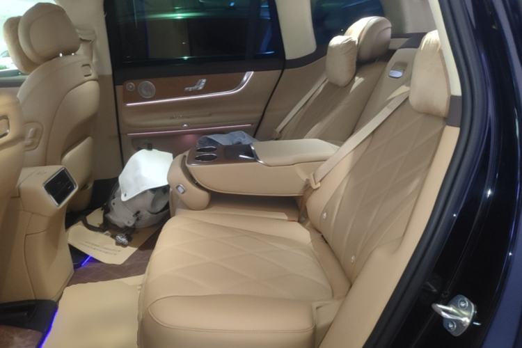 Used Hima AITO M9 2025 Extended-Range Ultra Version 52 kWh 5-Seater Edition Left Rear Seat