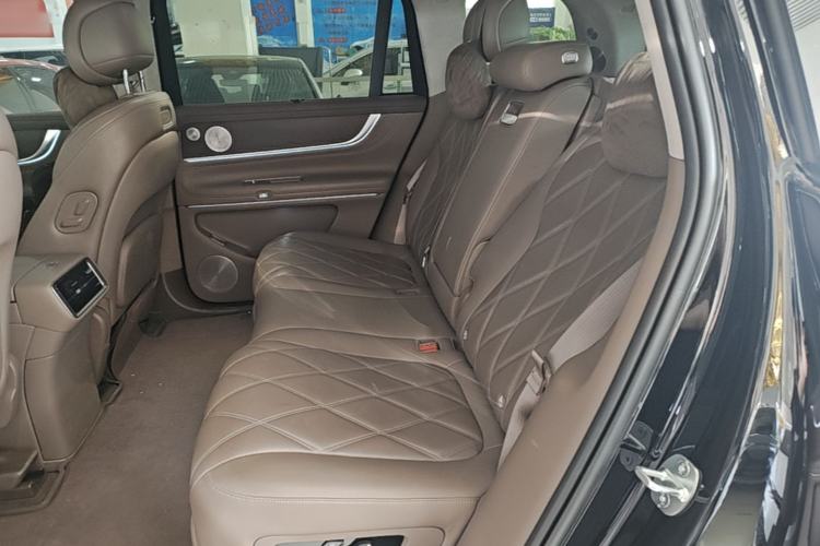 Used Hima AITO M9 2025 Extended-Range Ultra Version 52 kWh 5-Seater Edition Left Rear Seat